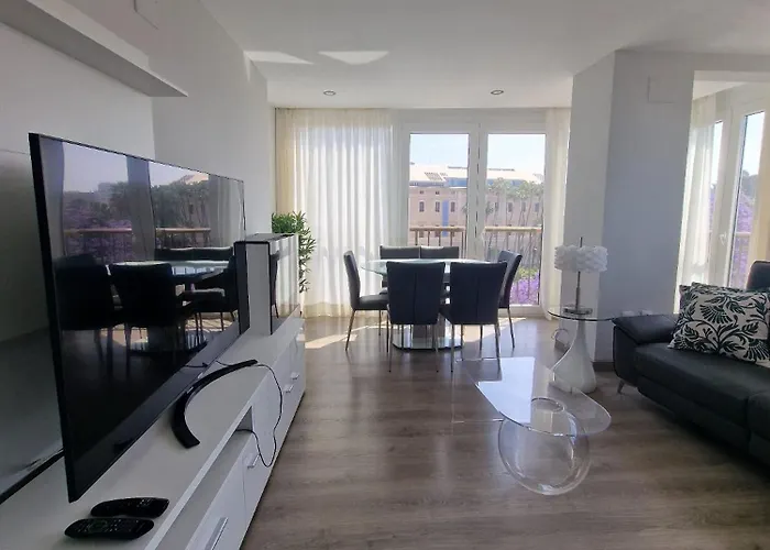 2 Rooms 2 Baths Y Parking Cathedral Malaga